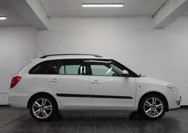 SKODA Fabia 1.4 16V Combi Sport