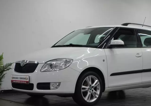 SKODA Fabia 1.4 16V Combi Sport