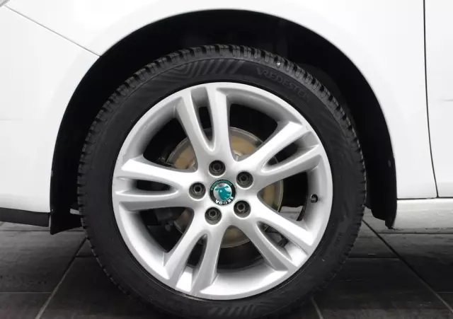 SKODA Fabia 1.4 16V Combi Sport