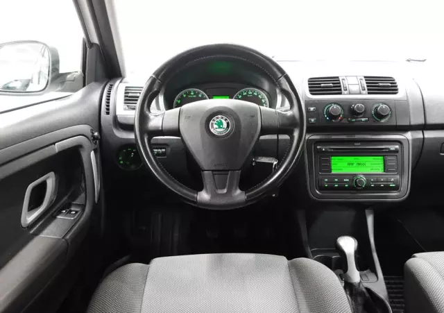 SKODA Fabia 1.4 16V Combi Sport