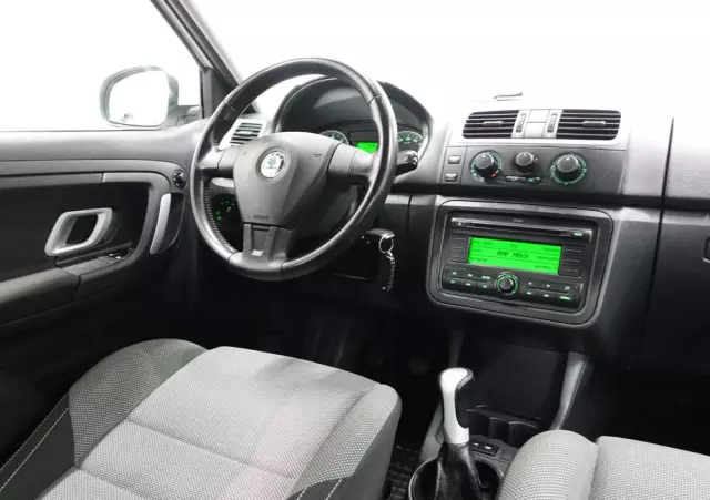 SKODA Fabia 1.4 16V Combi Sport