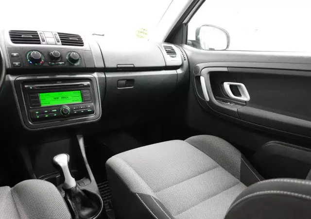 SKODA Fabia 1.4 16V Combi Sport