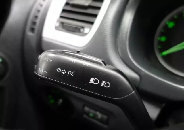 SKODA Fabia 1.4 16V Combi Sport