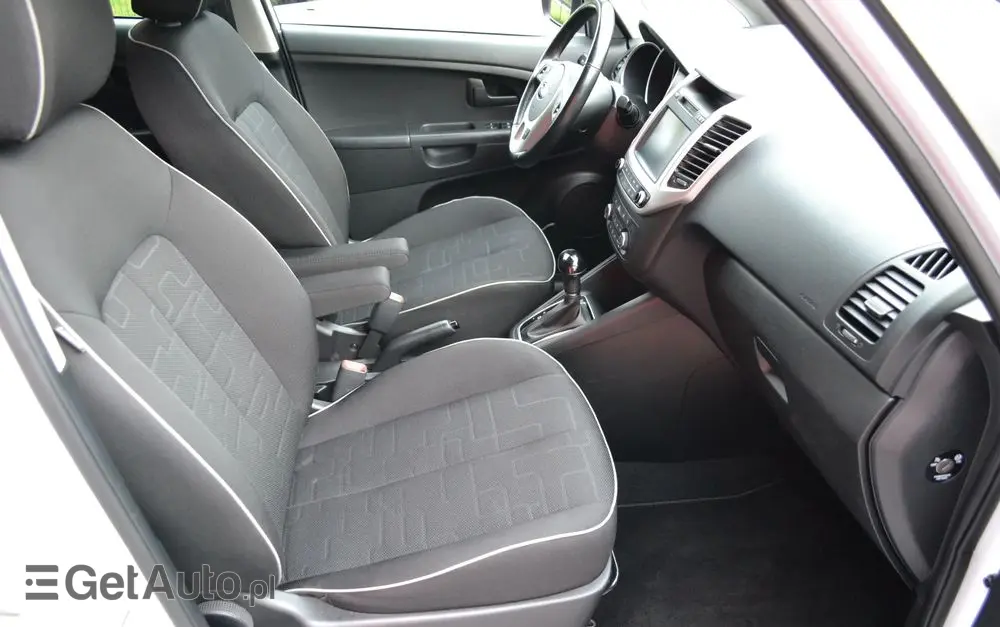 KIA Venga 1.6 CVVT Automatik Dream Team Edition