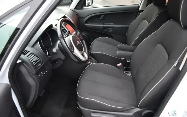 KIA Venga 1.6 CVVT Automatik Dream Team Edition