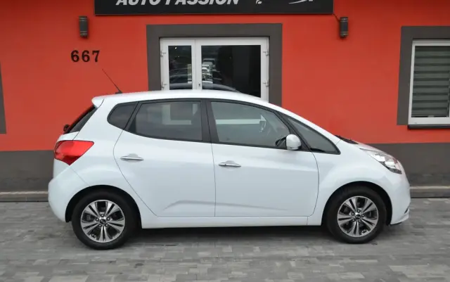 KIA Venga 1.6 CVVT Automatik Dream Team Edition