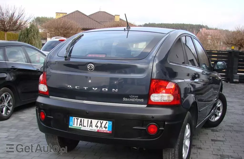 SSANGYONG Actyon 