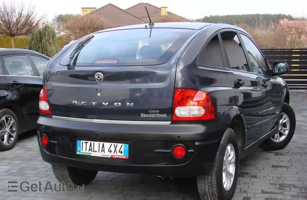 SSANGYONG Actyon 