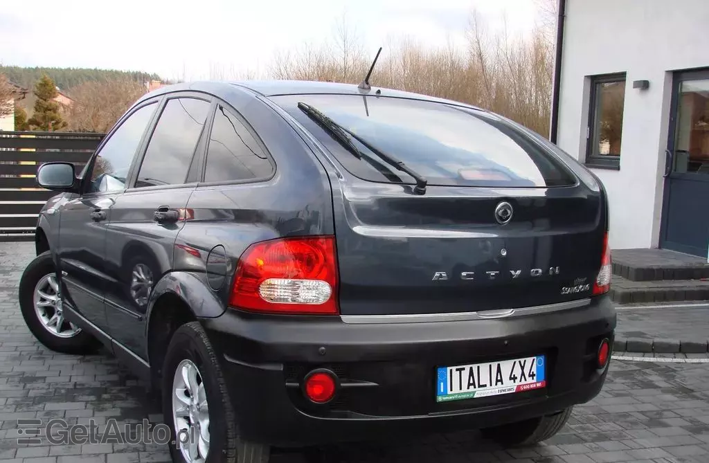 SSANGYONG Actyon 