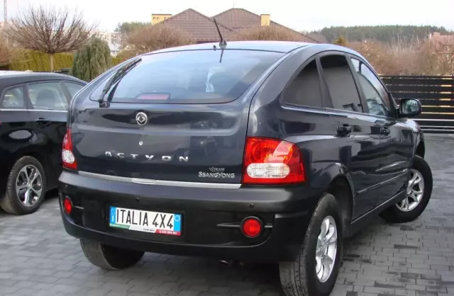 SSANGYONG Actyon 