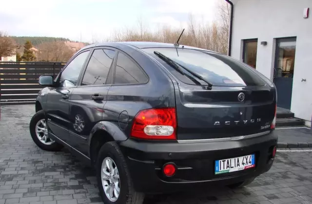 SSANGYONG Actyon 