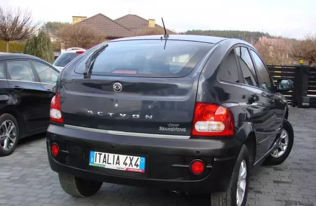 SSANGYONG Actyon 