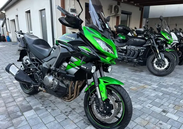 KAWASAKI Versys 1000 