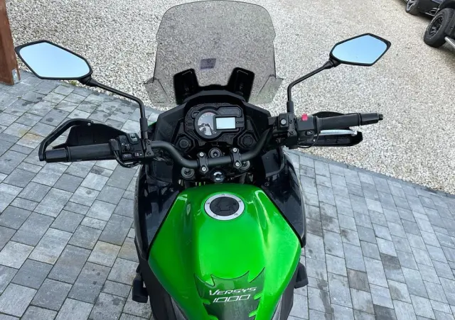 KAWASAKI Versys 1000 
