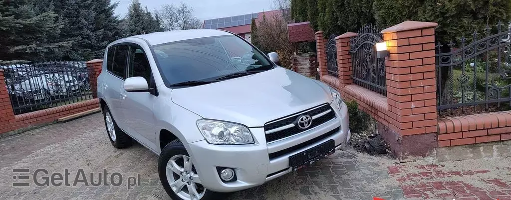 TOYOTA Rav 4 