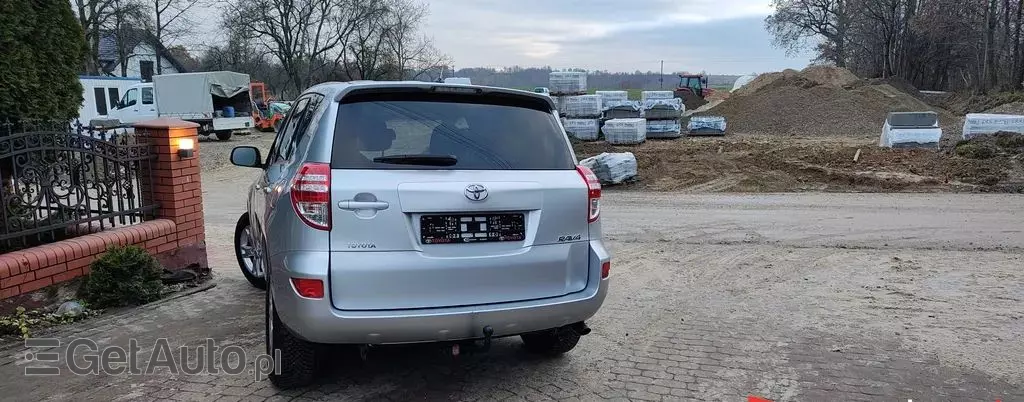 TOYOTA Rav 4 