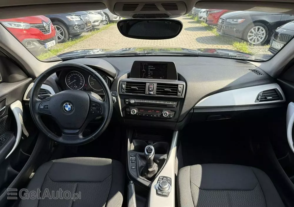 BMW Seria 1 118d DPF Edition Sport