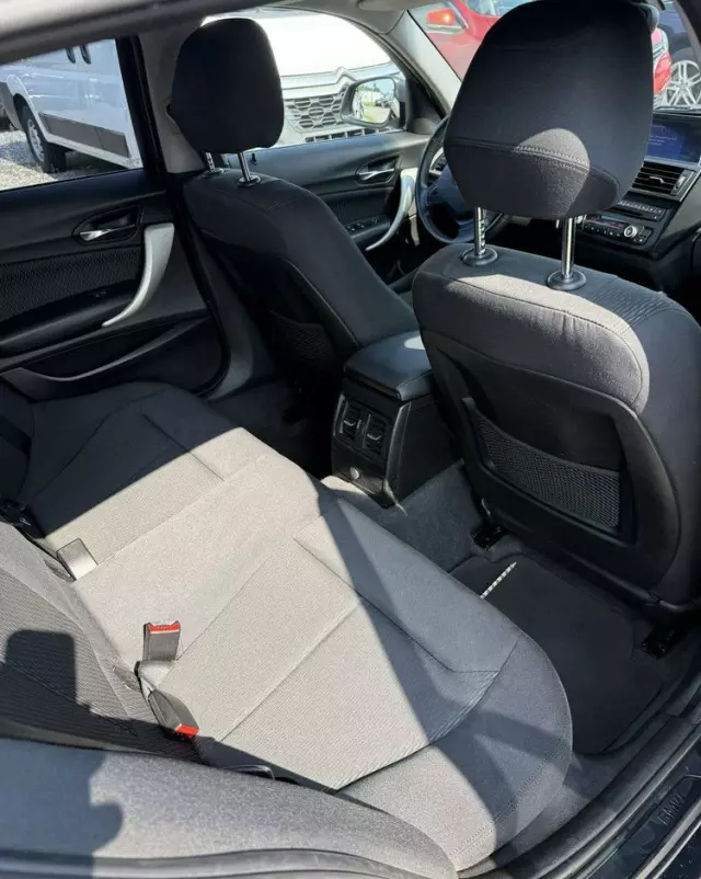 BMW Seria 1 118d DPF Edition Sport