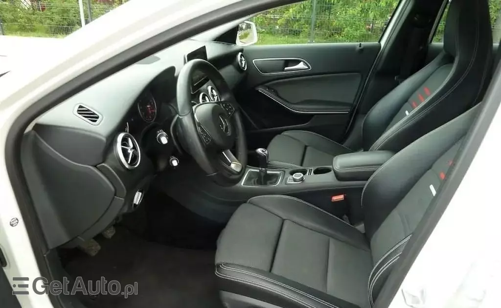 MERCEDES-BENZ Klasa A 