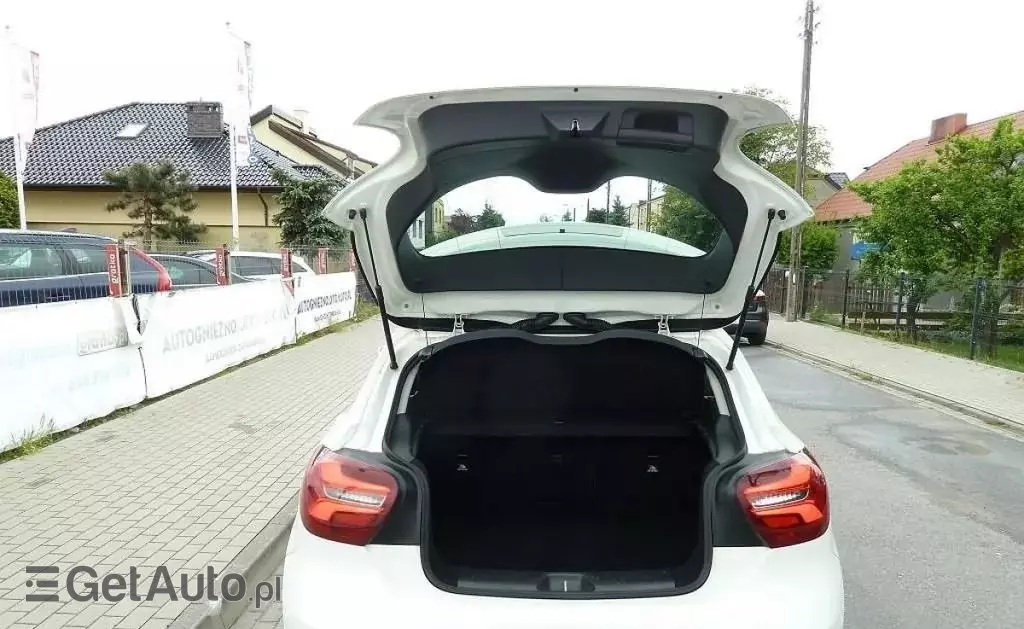 MERCEDES-BENZ Klasa A 