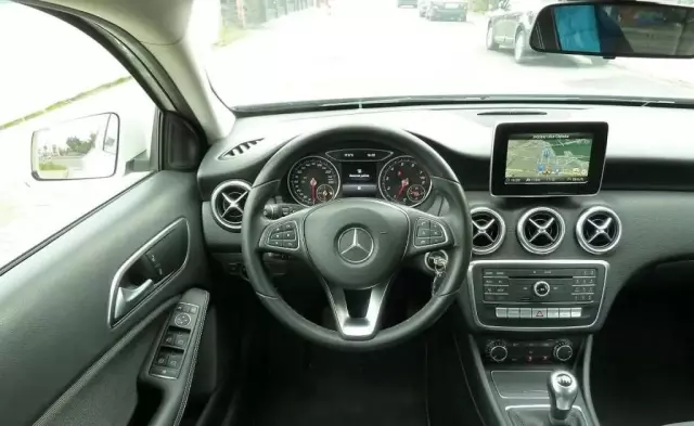 MERCEDES-BENZ Klasa A 