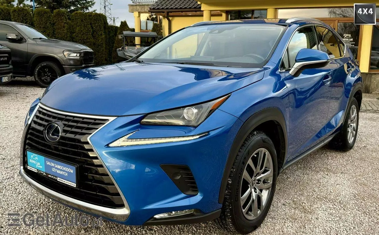 LEXUS NX 300h Prestige AWD