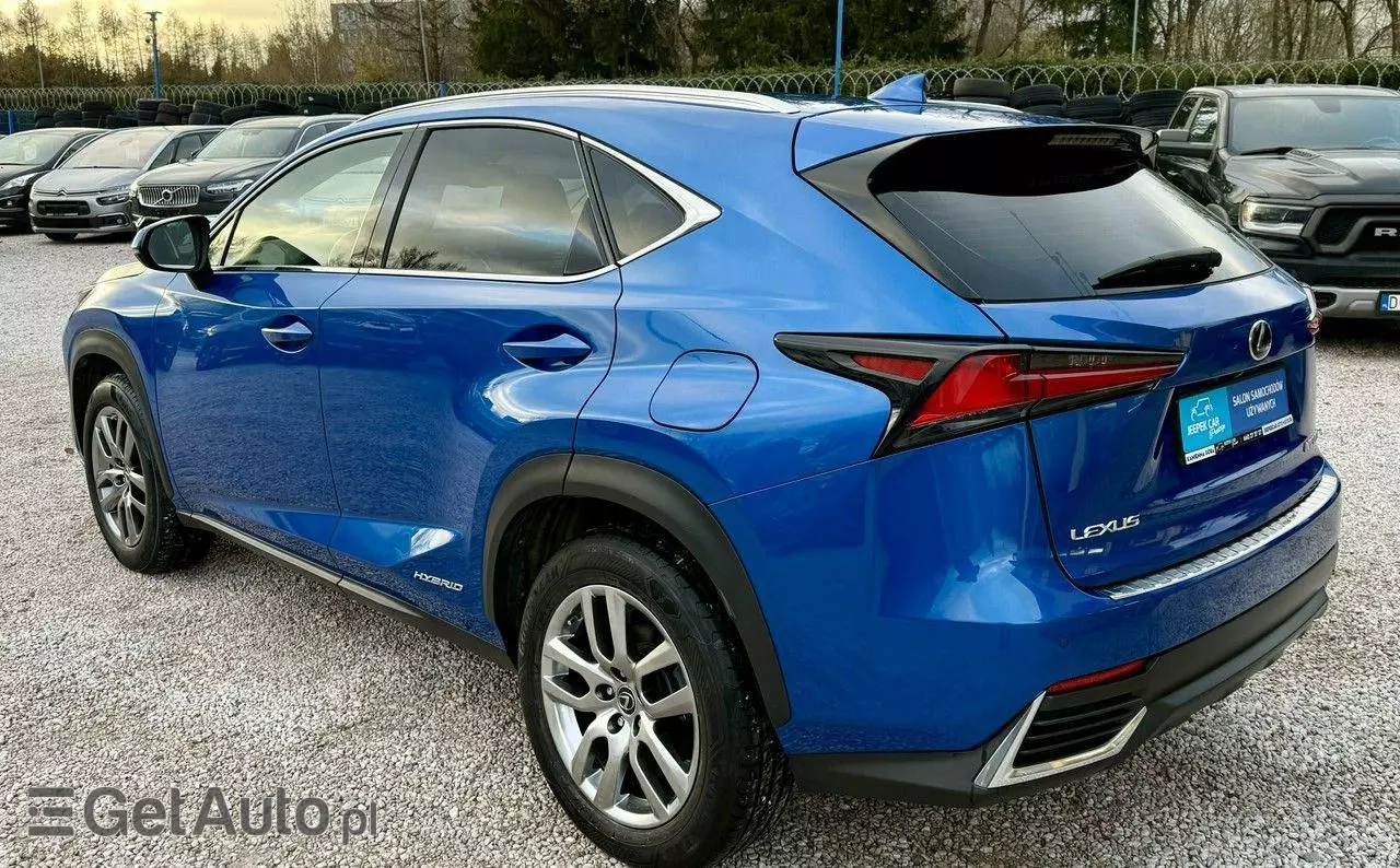 LEXUS NX 300h Prestige AWD