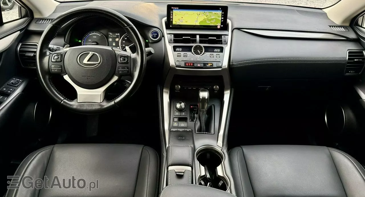 LEXUS NX 300h Prestige AWD