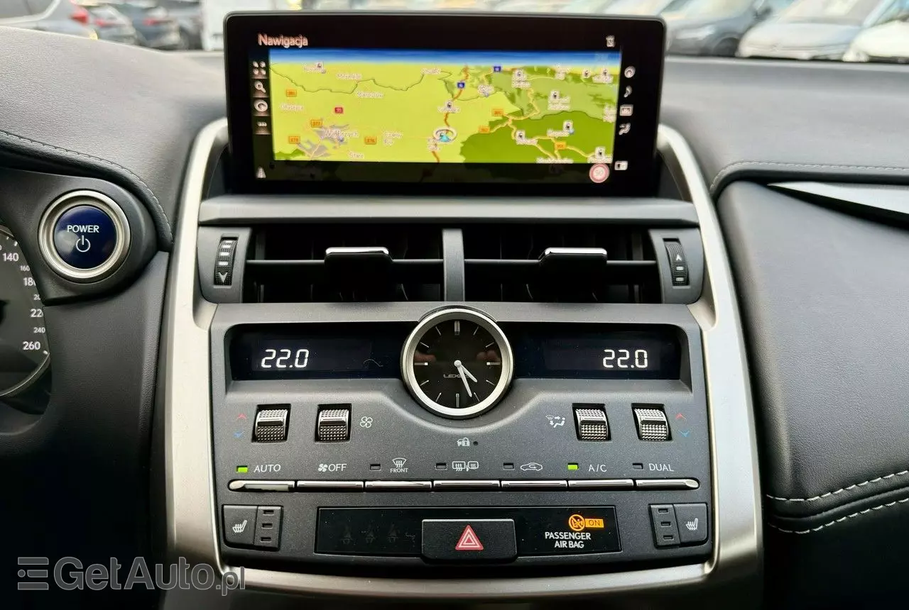 LEXUS NX 300h Prestige AWD