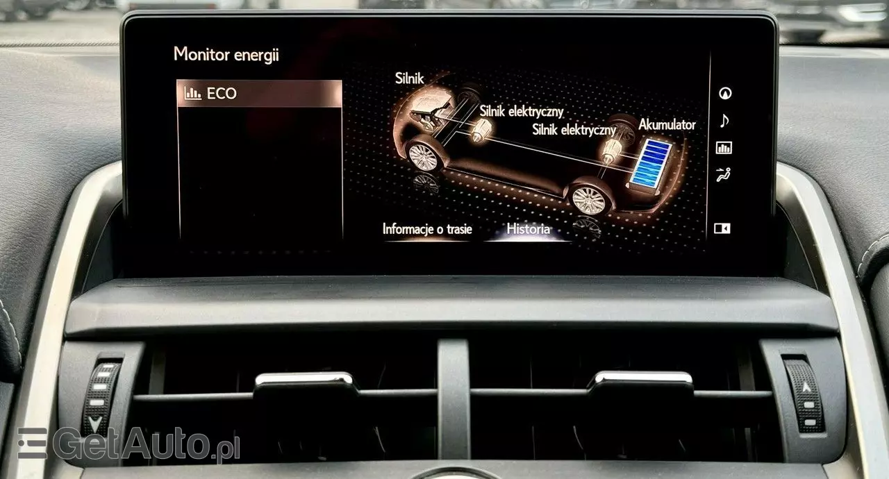 LEXUS NX 300h Prestige AWD