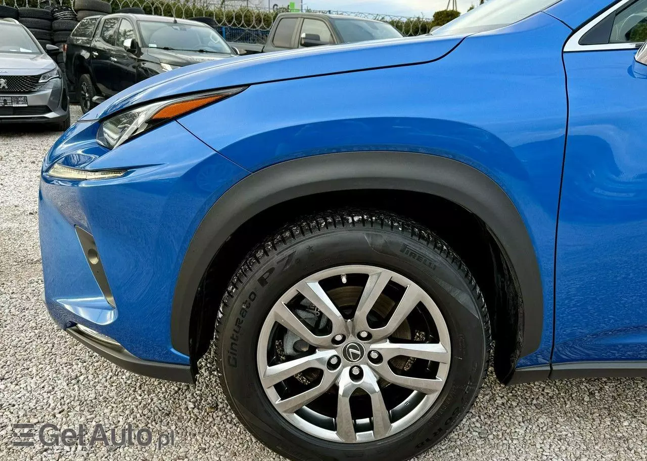 LEXUS NX 300h Prestige AWD