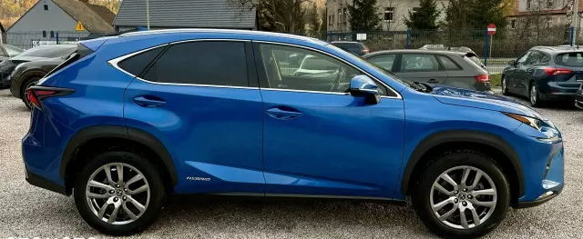 LEXUS NX 300h Prestige AWD