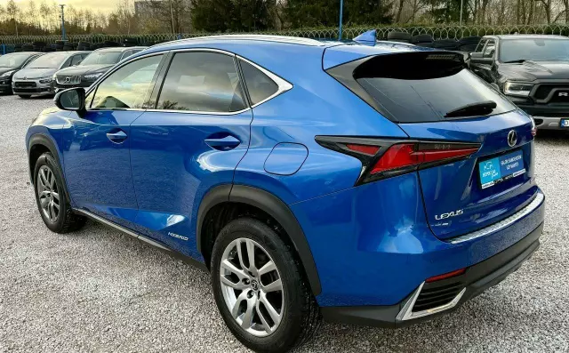 LEXUS NX 300h Prestige AWD