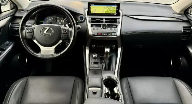 LEXUS NX 300h Prestige AWD