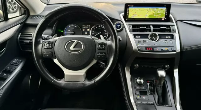 LEXUS NX 300h Prestige AWD