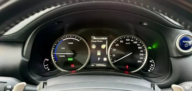 LEXUS NX 300h Prestige AWD