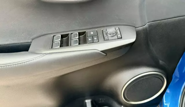 LEXUS NX 300h Prestige AWD