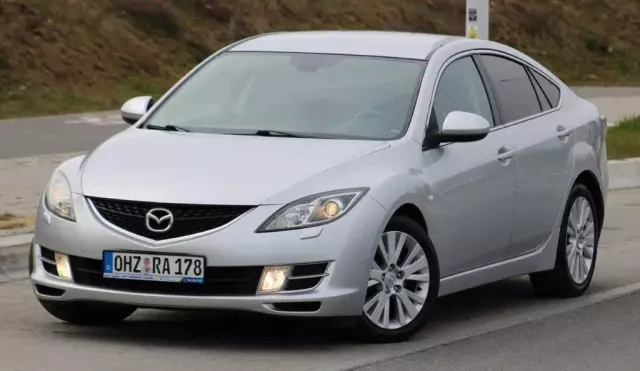 MAZDA 6 