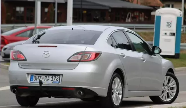 MAZDA 6 