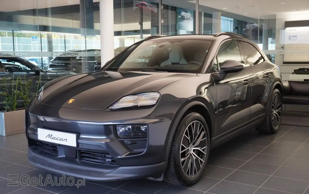PORSCHE Macan 