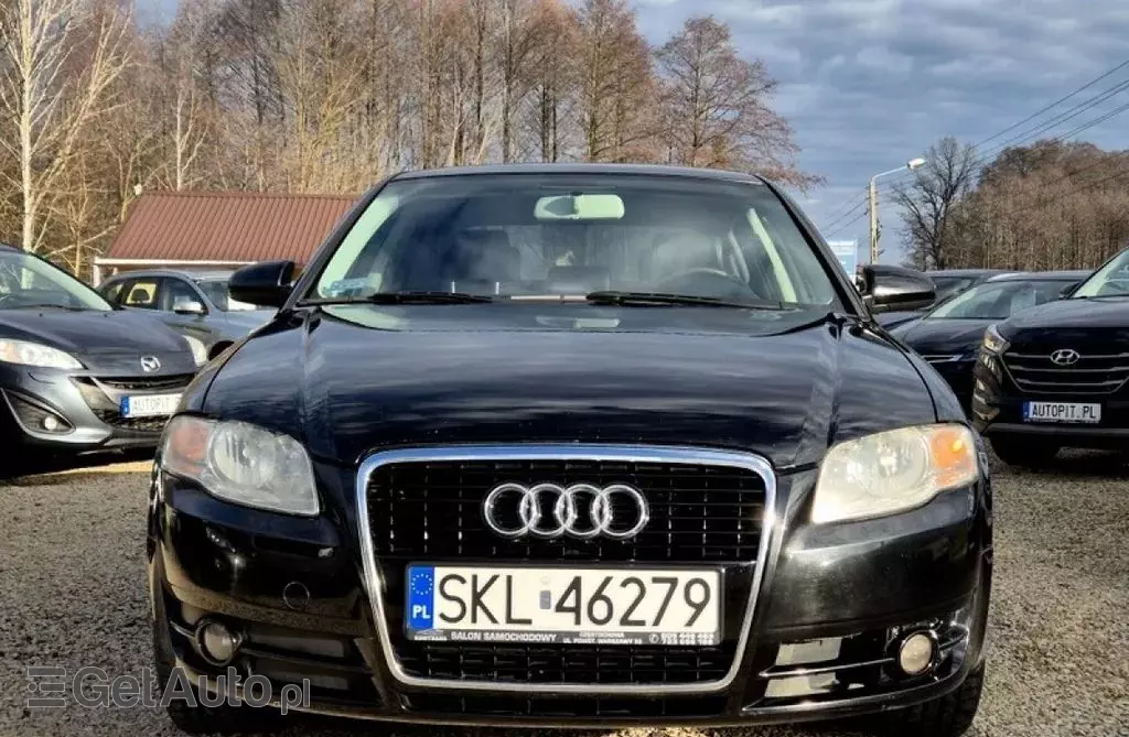 AUDI A4 