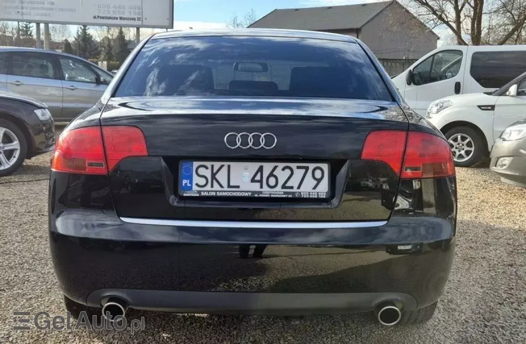 AUDI A4 