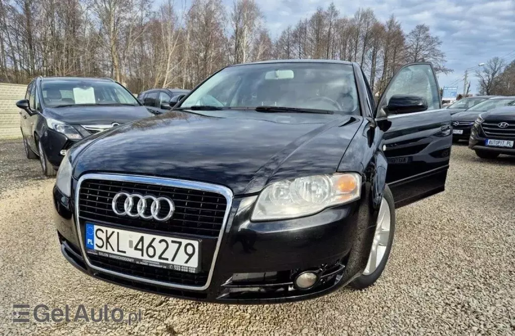AUDI A4 