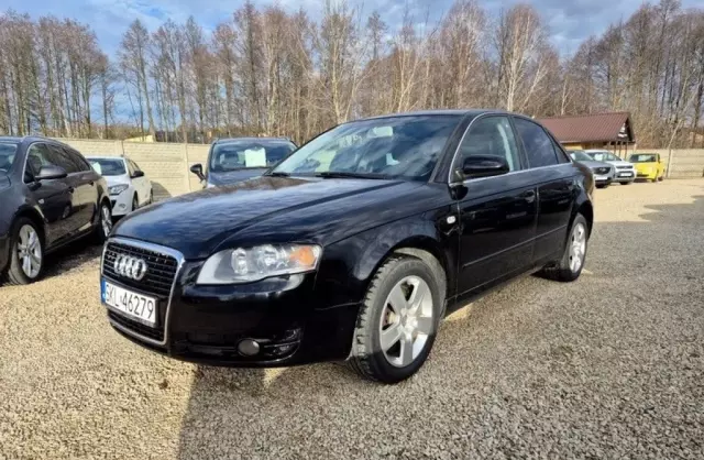 AUDI A4 