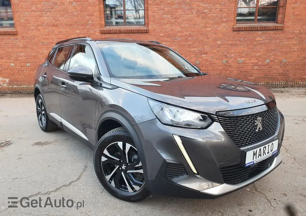 PEUGEOT 2008 PureTech 130 Allure Pack