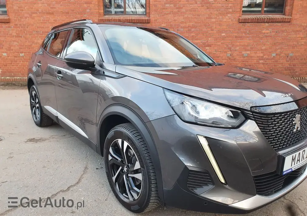 PEUGEOT 2008 PureTech 130 Allure Pack