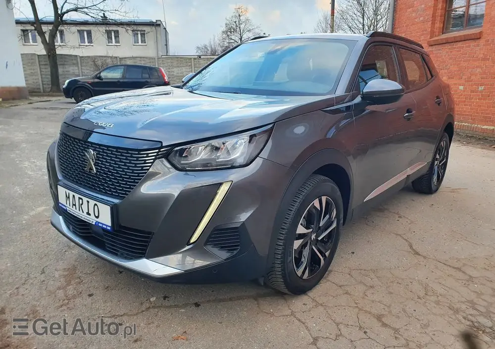 PEUGEOT 2008 PureTech 130 Allure Pack