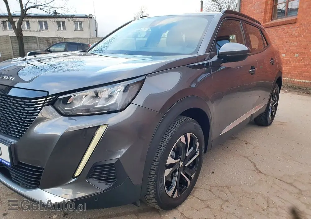 PEUGEOT 2008 PureTech 130 Allure Pack