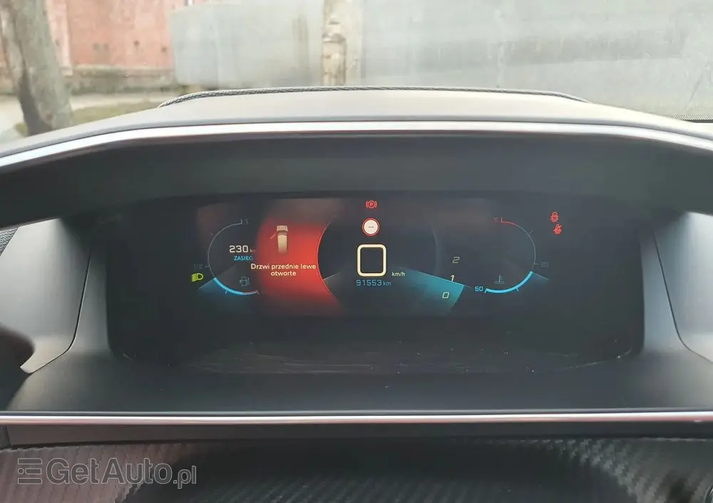 PEUGEOT 2008 PureTech 130 Allure Pack