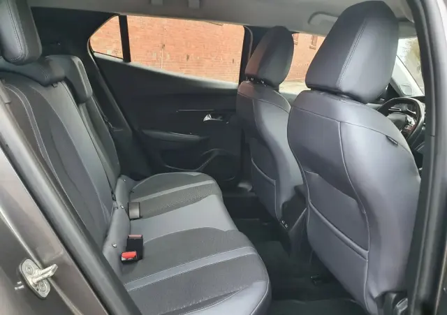 PEUGEOT 2008 PureTech 130 Allure Pack